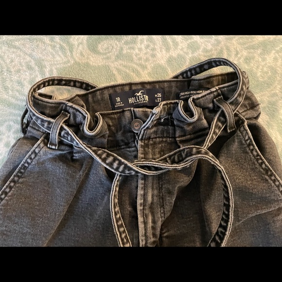 Hollister mom jeans - Picture 4 of 5